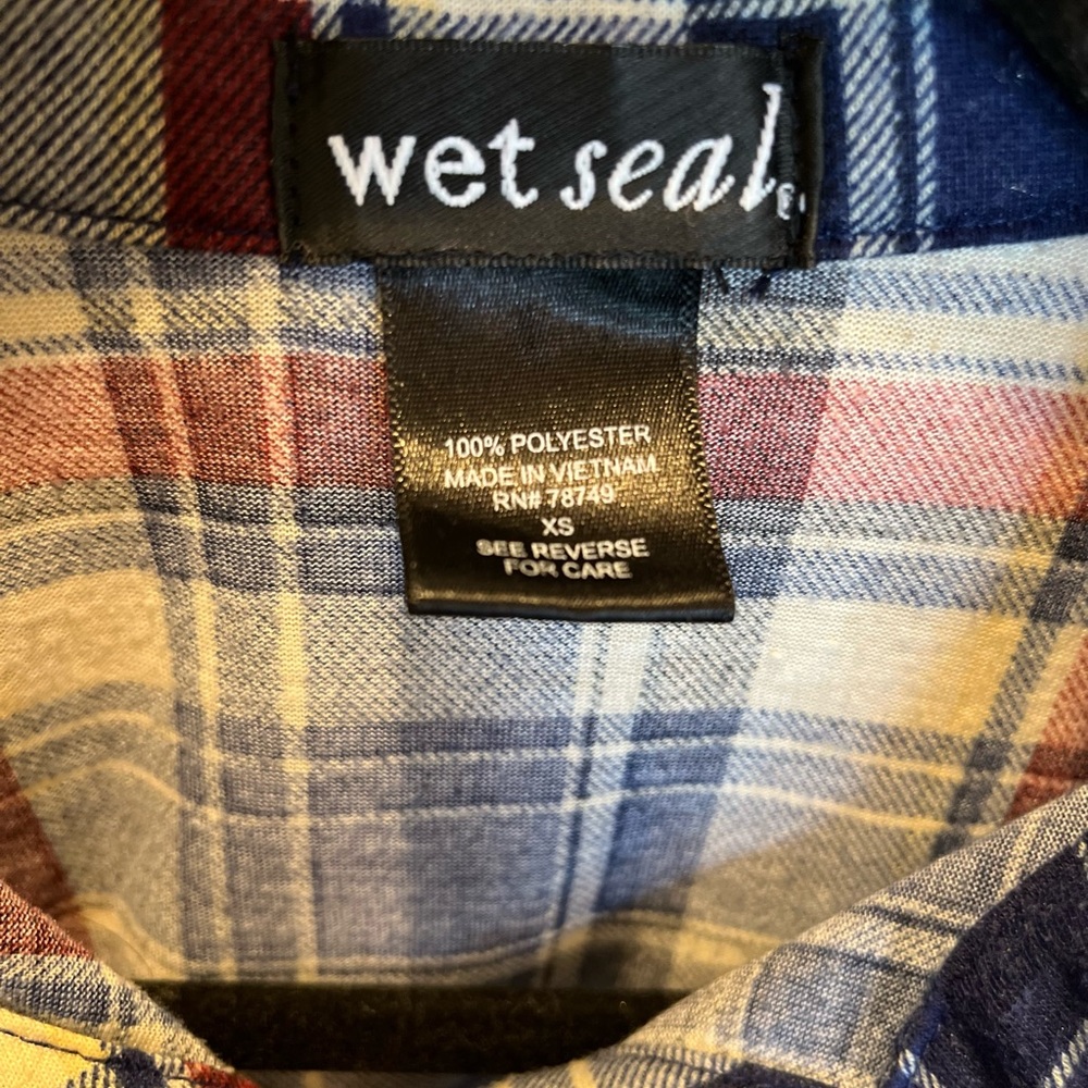 Wet Seal Flannel XS - Picture 5 of 5